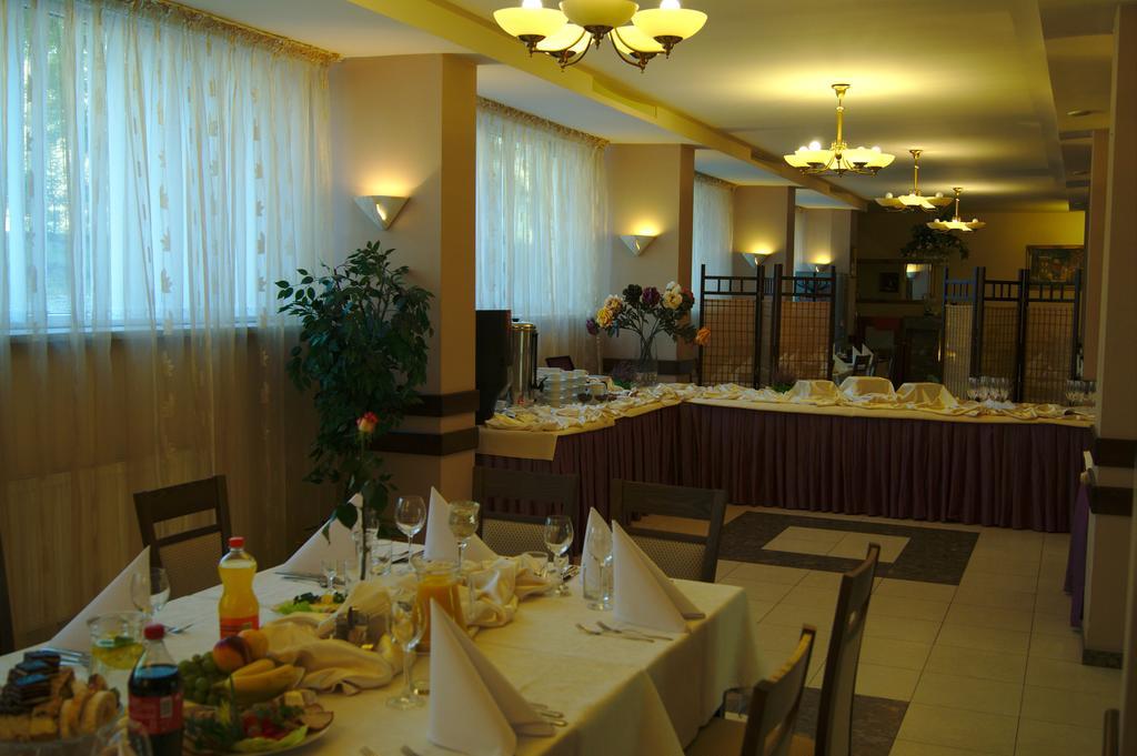 Hotelsลูบลิน ภายนอก รูปภาพ